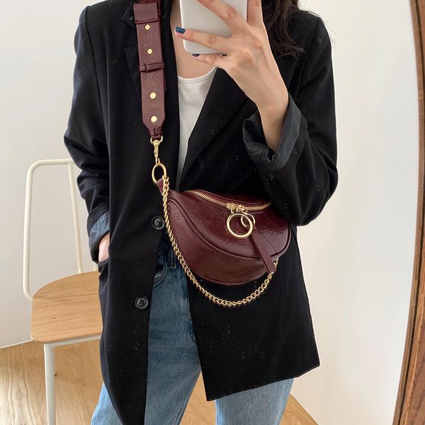 solid color pu leather crossbody bags for women 2020 half round zipper shoulder messenger bag lady chain travel handbags
solid color pu leather crossbody bags for women 2020 half round zipper shoulder messenger bag lady chain travel handbags