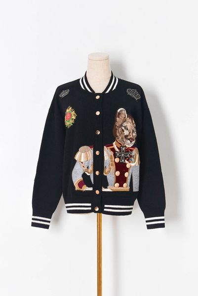1209 2022 runway autumn brand same style sweater long sleeve crew neck cardigan kint womens clothes womens mingzhi, White;black
1209 2022 runway autumn brand same style sweater long sleeve crew neck cardigan kint womens clothes womens mingzhi, White;black