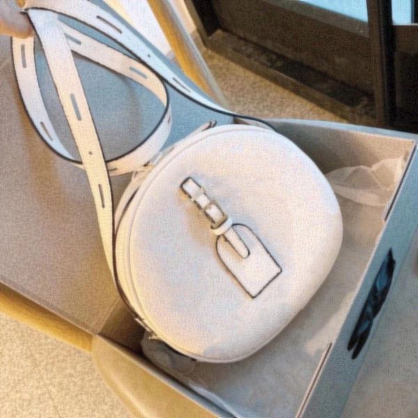 women cross body bags letter decoration leather shoulder bags chains messenger multicolor fashion girls and ladies bag mini round bag wallet
women cross body bags letter decoration leather shoulder bags chains messenger multicolor fashion girls and ladies bag mini round bag wallet