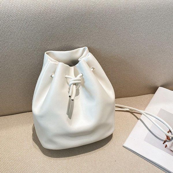 2021 brand fashion women bag bucket handbags shoulder bag women crossbody bags for ladies messenger bags brand phone
2021 brand fashion women bag bucket handbags shoulder bag women crossbody bags for ladies messenger bags brand phone