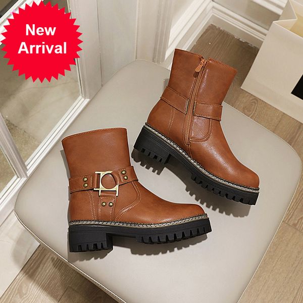 2021 the new street style round ankle fashion rivets buckle black platform high heels motorcycle boots women's shoes g42e
2021 the new street style round ankle fashion rivets buckle black platform high heels motorcycle boots women's shoes g42e