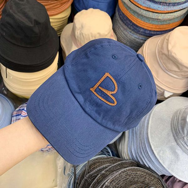 leather label letter b casual baseball female korean neutral sun visor new cap in spring and summer, Blue;gray
leather label letter b casual baseball female korean neutral sun visor new cap in spring and summer, Blue;gray