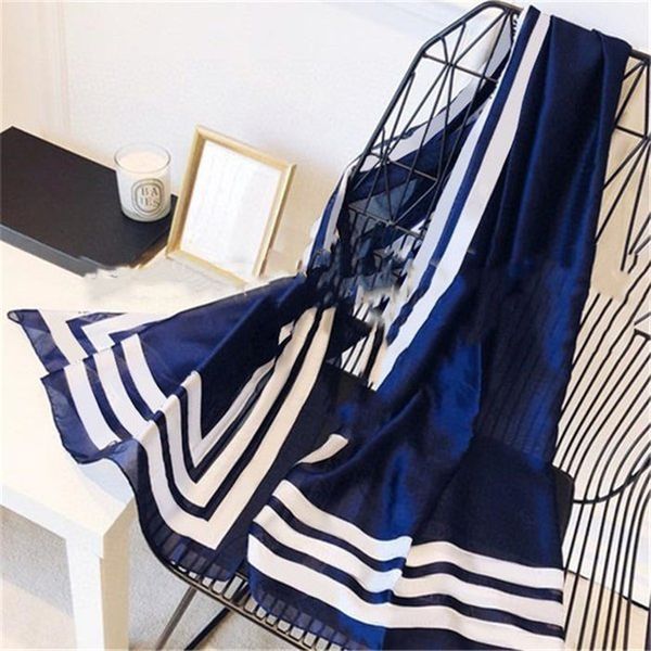 brand silk scarf luxury print long scarfs summer women shading shawl 190*80cm, Blue;gray
brand silk scarf luxury print long scarfs summer women shading shawl 190*80cm, Blue;gray