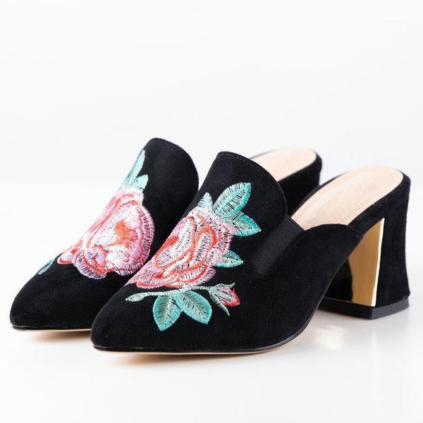 dress shoes agodor 2021 women pointed toe mules square high heel all match ladies pumps embroider size 33-431, Black
dress shoes agodor 2021 women pointed toe mules square high heel all match ladies pumps embroider size 33-431, Black