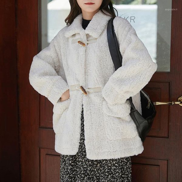 medium horn buckle imitation plush all-match casual fashion jacket 2021 winter new loose thick warm fur coat female x0741, Black
medium horn buckle imitation plush all-match casual fashion jacket 2021 winter new loose thick warm fur coat female x0741, Black