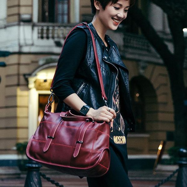 new designer handbags women large capacity cow leather motorcycle bag shopping tote shoulder bags
new designer handbags women large capacity cow leather motorcycle bag shopping tote shoulder bags