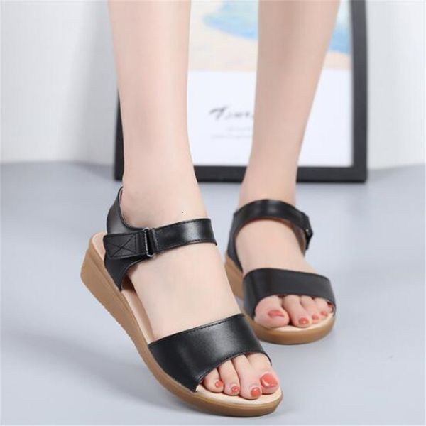 new woman sandals comfortable casual light anti-slip design to wear women's shoes rla2, Black
new woman sandals comfortable casual light anti-slip design to wear women's shoes rla2, Black