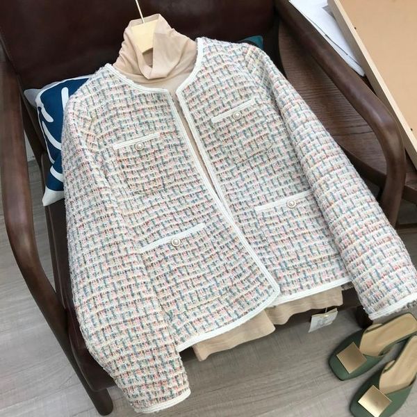 new hard to match retro elegant small fragrance art style casual short coat, Black;brown
new hard to match retro elegant small fragrance art style casual short coat, Black;brown