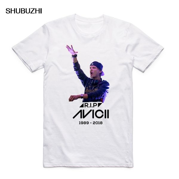 men women print music dj avicii t shirt short sleeves o neck summer casual wake me up t-shirt sport hooded sweatshirt hoodie
men women print music dj avicii t shirt short sleeves o neck summer casual wake me up t-shirt sport hooded sweatshirt hoodie