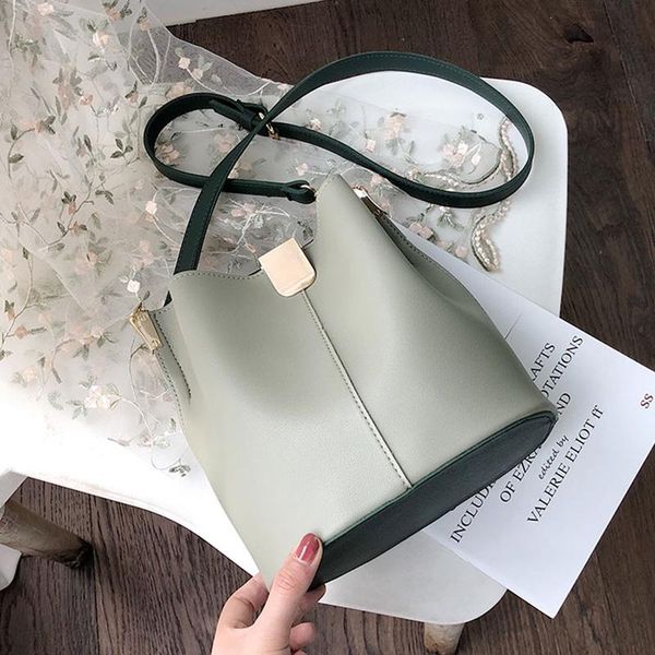 etaill 2020 green summer bucket bag women pu leather shoulder bags brand designer ladies crossbody messenger bags
etaill 2020 green summer bucket bag women pu leather shoulder bags brand designer ladies crossbody messenger bags