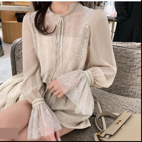 2021 spring new arrival fairy blusa feminina chiffon shirt bottoming flare sleeve lace blouse sling attached ing, White
2021 spring new arrival fairy blusa feminina chiffon shirt bottoming flare sleeve lace blouse sling attached ing, White