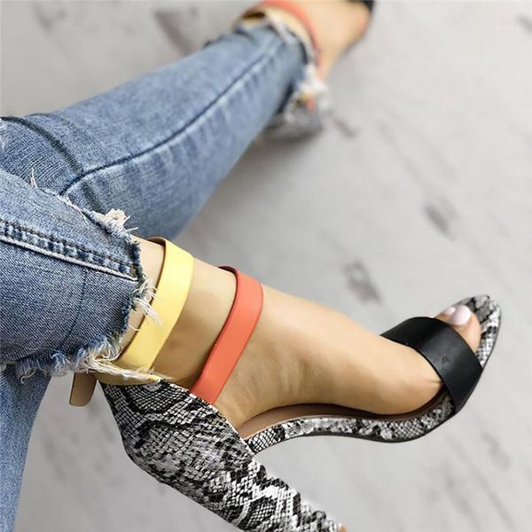 plus size 35-43 sandalias mujer 2021 women's ladies fashion mixed colors snake high heels buckle sandals casual shoes dropship1, Black
plus size 35-43 sandalias mujer 2021 women's ladies fashion mixed colors snake high heels buckle sandals casual shoes dropship1, Black