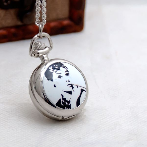 vintage necklace fashion watch quartz movement 29mm sweater chain white steel small hepburn pocket watch necklace hanging watch, Slivery;golden
vintage necklace fashion watch quartz movement 29mm sweater chain white steel small hepburn pocket watch necklace hanging watch, Slivery;golden