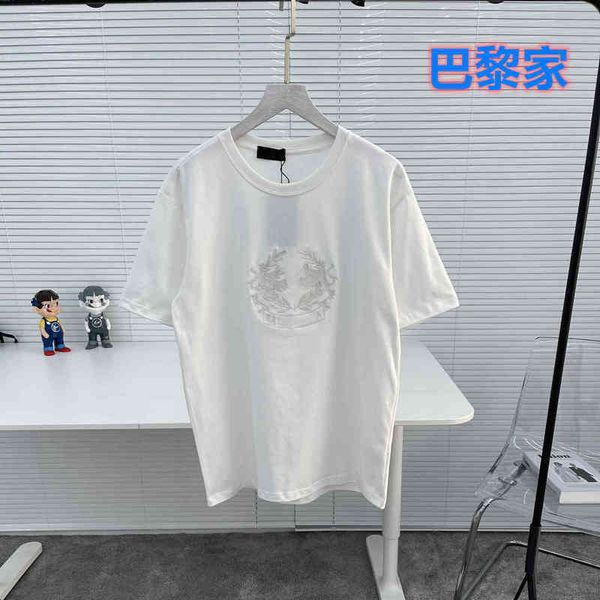 2022 factory wholesale new + luminous embroidery couple round neck short sleeve fashion casual loose t-shirt, White
2022 factory wholesale new + luminous embroidery couple round neck short sleeve fashion casual loose t-shirt, White
