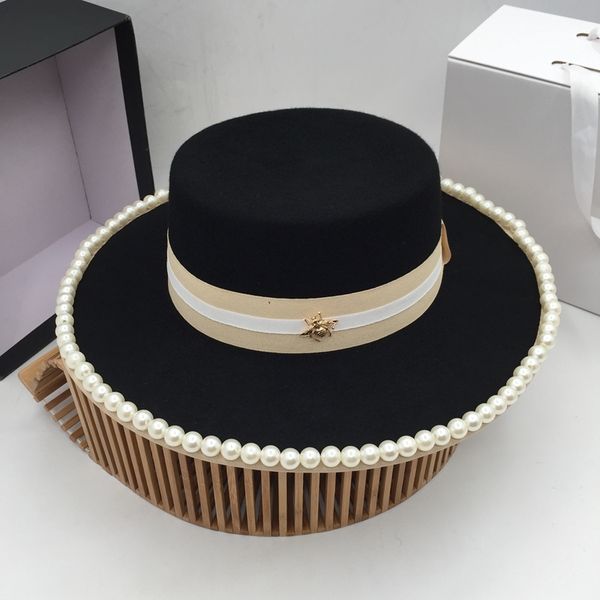 fedora panama about new winter wool hat warm celebrities pearl large french eaves edition tide for women 201013, Blue;gray
fedora panama about new winter wool hat warm celebrities pearl large french eaves edition tide for women 201013, Blue;gray