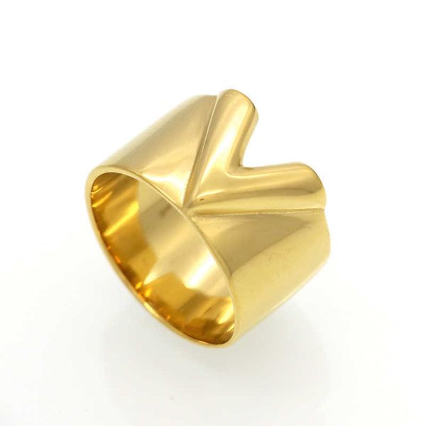 new classic design brand v letter gold silver color double color titanium steel high polished ring for women and men, Slivery;golden
new classic design brand v letter gold silver color double color titanium steel high polished ring for women and men, Slivery;golden