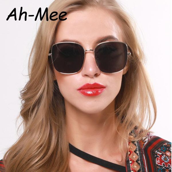 new classic square sunglasses women men small vintage metal frame retro sun glasses female ladies gradient eyewear, White;black
new classic square sunglasses women men small vintage metal frame retro sun glasses female ladies gradient eyewear, White;black