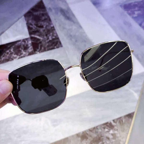star new sunglass d family's in polarizing 2020 the same type of myopia sunglass women tide proof ultra light driving, White;black
star new sunglass d family's in polarizing 2020 the same type of myopia sunglass women tide proof ultra light driving, White;black