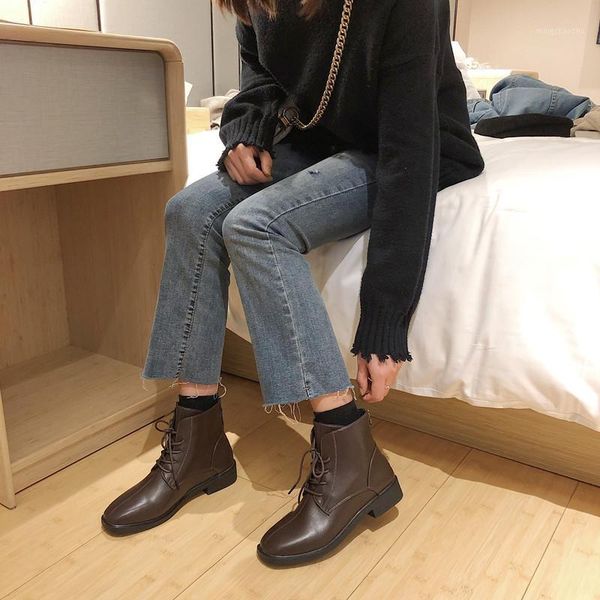 boots black patent leather for women lace up platform winter keep warm non-slip short booties ladies u11-991
boots black patent leather for women lace up platform winter keep warm non-slip short booties ladies u11-991
