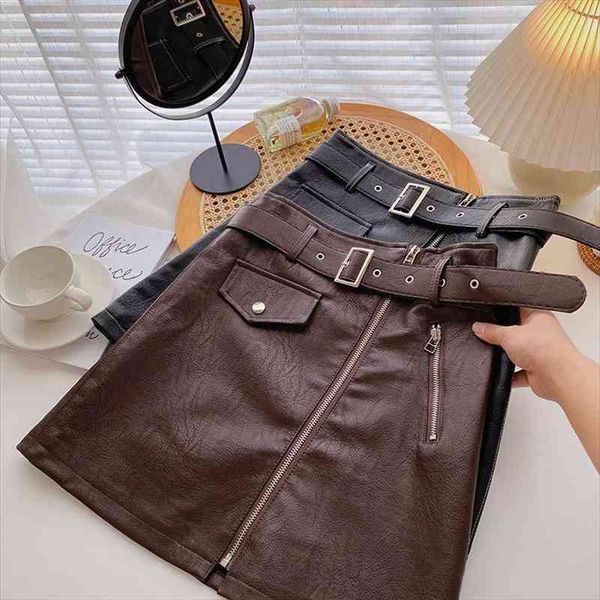 pu leather high waist skirt female autumn korean style zipper design personality is thin a-line skirt, Black
pu leather high waist skirt female autumn korean style zipper design personality is thin a-line skirt, Black