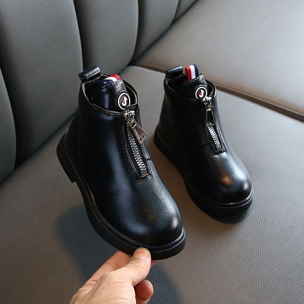 children's shoes 2020 autumn winter boys girls leather martin anti-kick soft bottom wearable non-slip boots size 27 to 37, Black;red
children's shoes 2020 autumn winter boys girls leather martin anti-kick soft bottom wearable non-slip boots size 27 to 37, Black;red