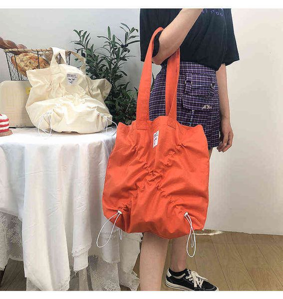 shopping bag, canvas leisure women's bag, shoulder bag and cloud design, korean fashion, 2020 220310
shopping bag, canvas leisure women's bag, shoulder bag and cloud design, korean fashion, 2020 220310