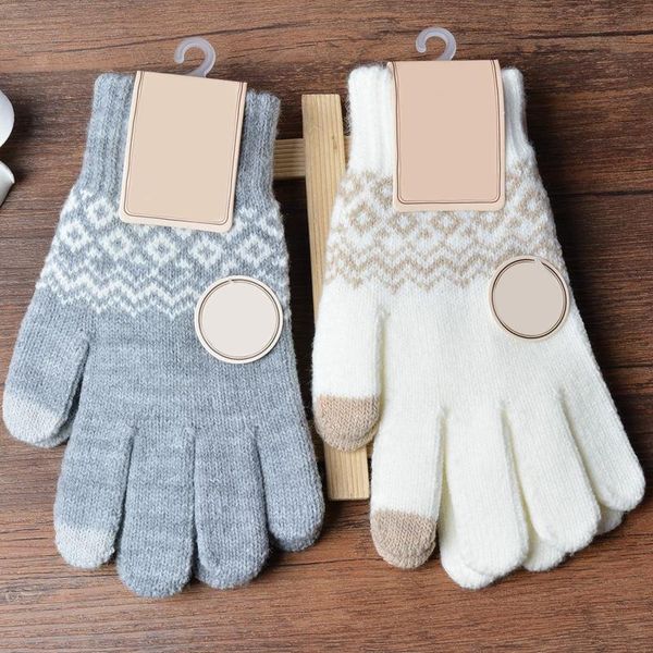 five fingers gloves autumn and winter casual thick warm wool knitted fashion mittens, Blue;gray
five fingers gloves autumn and winter casual thick warm wool knitted fashion mittens, Blue;gray