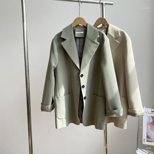 2021 chic women autumn coat turn down collar blazer feminino vintage ladies coat casaco feminino for women clothes outwear1, White;black
2021 chic women autumn coat turn down collar blazer feminino vintage ladies coat casaco feminino for women clothes outwear1, White;black