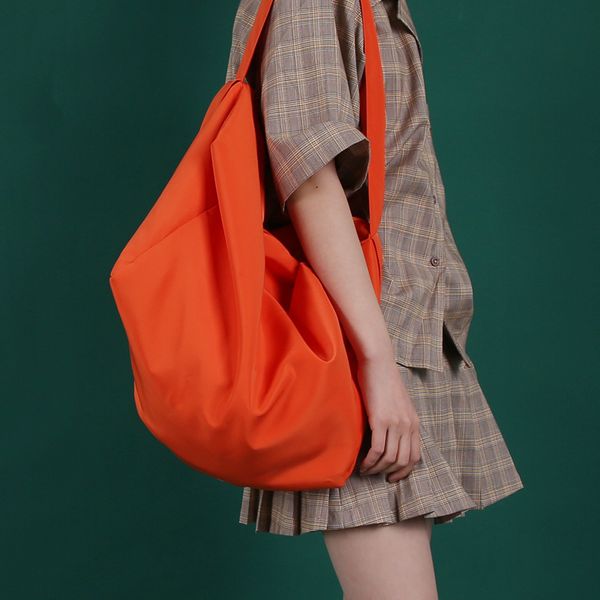 bag messenger streetwear male waterproof nylon crossbody bag fashion leisure korea style messenger shoulder bag teenager c1026
bag messenger streetwear male waterproof nylon crossbody bag fashion leisure korea style messenger shoulder bag teenager c1026