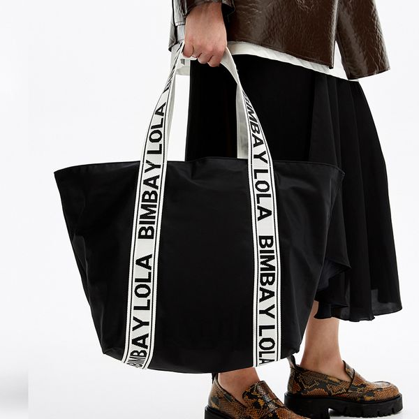 bimba y lola large capacity portable shopping bag
bimba y lola large capacity portable shopping bag