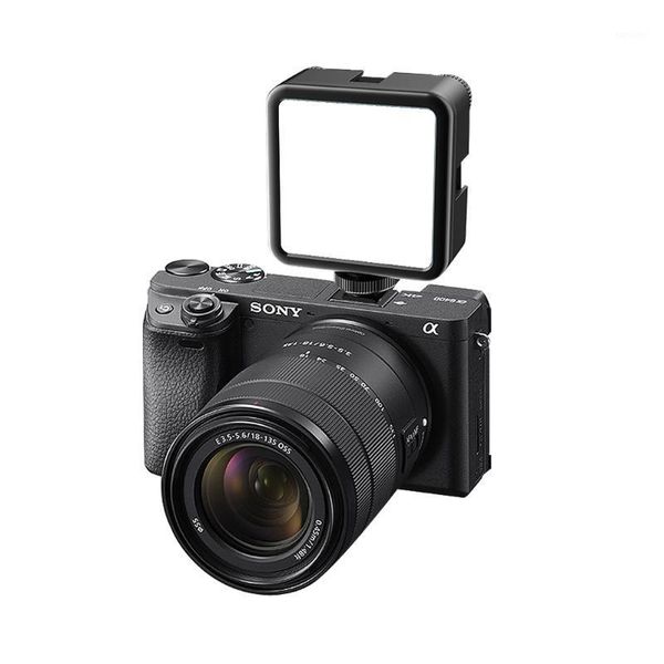 vijim vl81 3200k-5600k 850lm 6.5w dimmable mini portable vlog fill light led video light with cold shoe built-in 3000mah battery1 
vijim vl81 3200k-5600k 850lm 6.5w dimmable mini portable vlog fill light led video light with cold shoe built-in 3000mah battery1