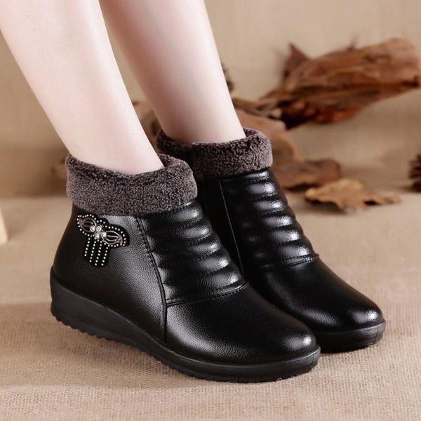 2020 женщин boots зима снег сапоги женщина пинетки водонепроницаемой теплые flats плюшевых голеностопные женщины нескользящего теплые ботинк, Black
2020 женщин boots зима снег сапоги женщина пинетки водонепроницаемой теплые flats плюшевых голеностопные женщины нескользящего теплые ботинк, Black