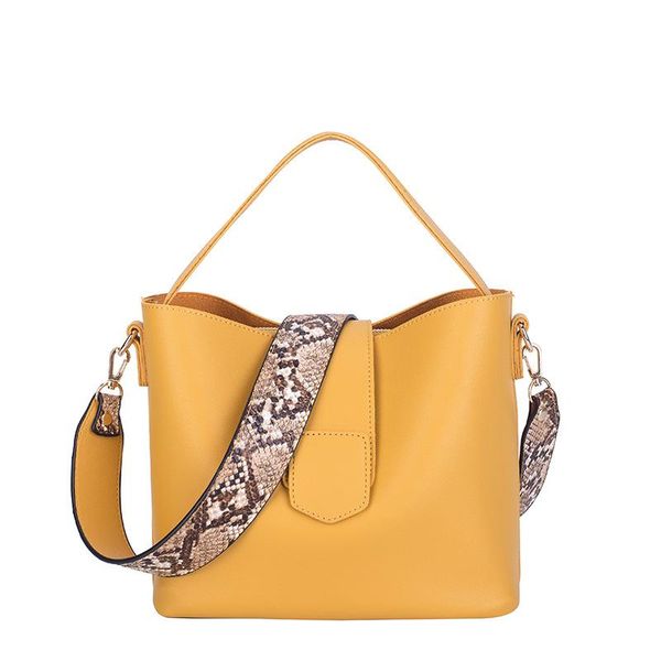 2020 new women's bucket bag fashion hit color large capacity single shoulder messenger bag casual wild pu women's
2020 new women's bucket bag fashion hit color large capacity single shoulder messenger bag casual wild pu women's