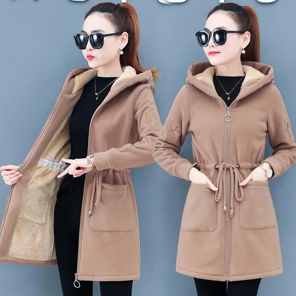 women's winter coat 2020new fashion hooded embroidery draw string waist berber fleece thicken jacket loose casual plus-size coat, Black;brown
women's winter coat 2020new fashion hooded embroidery draw string waist berber fleece thicken jacket loose casual plus-size coat, Black;brown