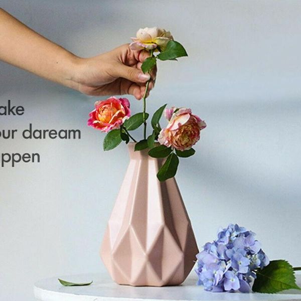 vases portable beautiful nordic plastic vase flowerpot flower basket anti fall deskbalcony office imitation ceramic
vases portable beautiful nordic plastic vase flowerpot flower basket anti fall deskbalcony office imitation ceramic