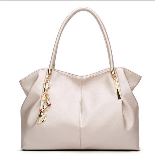 hbp european beauty bag spring and summer fashion shoulder portable lady large capacity black
hbp european beauty bag spring and summer fashion shoulder portable lady large capacity black