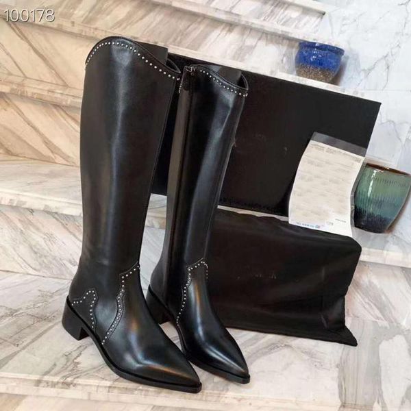 boots vallu2021 winter bright rivet comfortable and versatile leather outdoor pointed motorcycle, Black
boots vallu2021 winter bright rivet comfortable and versatile leather outdoor pointed motorcycle, Black