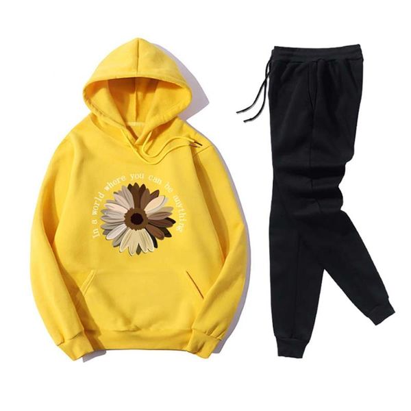 running sets spring autumn women tracksuits set long sleeve floral print hoodies trousers two piece ladies outdoor sportswear retro sunflowe, Black;blue
running sets spring autumn women tracksuits set long sleeve floral print hoodies trousers two piece ladies outdoor sportswear retro sunflowe, Black;blue