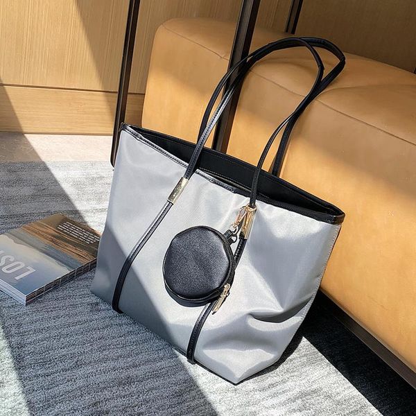 new french design fashion underarm bag bucket bag handbag elegant shoulder large capacity oxford cloth mummy width 45cm
new french design fashion underarm bag bucket bag handbag elegant shoulder large capacity oxford cloth mummy width 45cm
