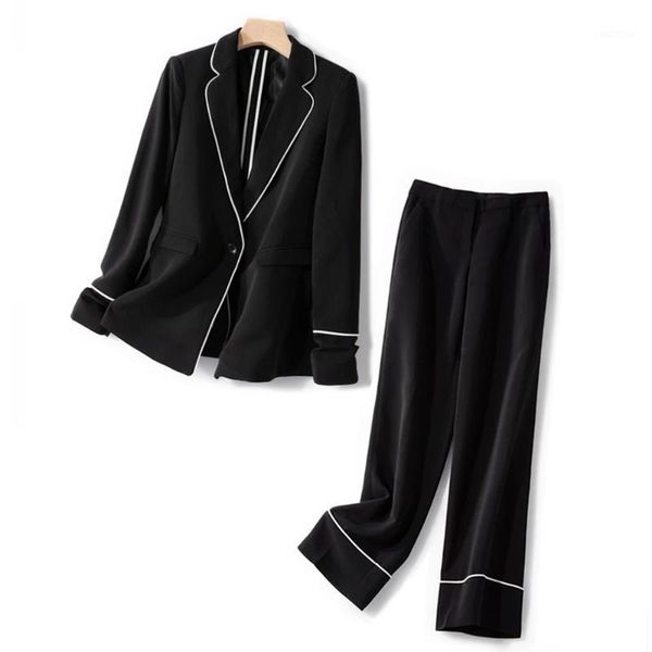 contrast color women casual suit set long sleeve single botton blazer + loose long trousers 2020 new1, White;black
contrast color women casual suit set long sleeve single botton blazer + loose long trousers 2020 new1, White;black