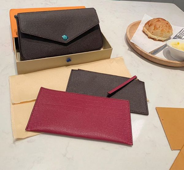 famous three-piece wallet brown letter flower leather fashion chain shoulder bag handbag mini wallet card bag fashion bag with box
famous three-piece wallet brown letter flower leather fashion chain shoulder bag handbag mini wallet card bag fashion bag with box