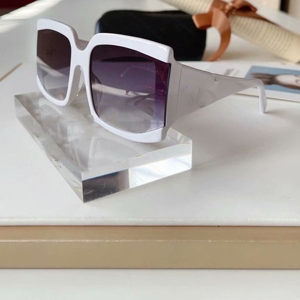 large square frame fashion sunglasses designer women sunglasses classic style anti-ultraviolet sunglasses simple atmosphere a11, White;black
large square frame fashion sunglasses designer women sunglasses classic style anti-ultraviolet sunglasses simple atmosphere a11, White;black