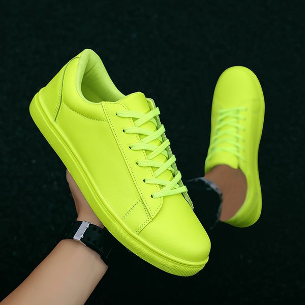 new spring green men casual shoes fashion low cut designer sneakers men breathable couple man vulcanize shoes zapatillas hombre, Red;white
new spring green men casual shoes fashion low cut designer sneakers men breathable couple man vulcanize shoes zapatillas hombre, Red;white