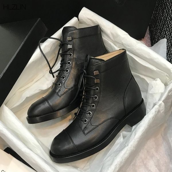 bootsfashion discount luxury women's dome shoes, ankle high-end design winter brand boots, sizes 35-41, Black
bootsfashion discount luxury women's dome shoes, ankle high-end design winter brand boots, sizes 35-41, Black