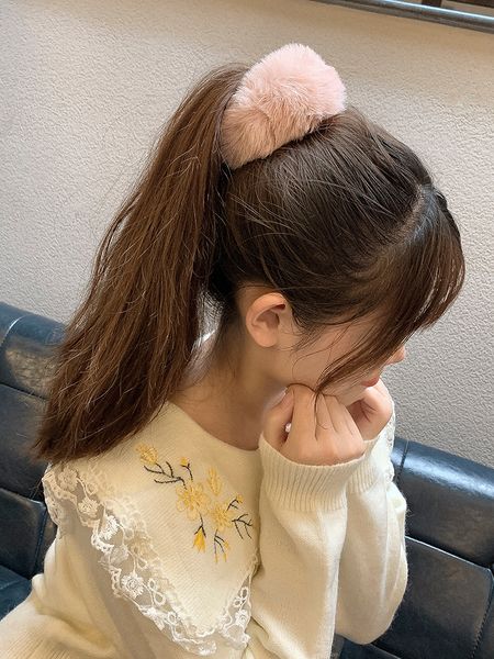 ins net red cute pa plush bracelet imitation rabbit rope autumn winter fur loop hair accessories
ins net red cute pa plush bracelet imitation rabbit rope autumn winter fur loop hair accessories