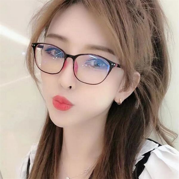 oval newmengstudded ladies formed blue film coated myopia glasses -1.0 -1.5 -2.0 -2.5 -3.0 -3.5 -4.0 -4.5 -5.0 -5.52021
oval newmengstudded ladies formed blue film coated myopia glasses -1.0 -1.5 -2.0 -2.5 -3.0 -3.5 -4.0 -4.5 -5.0 -5.52021