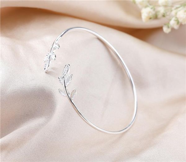 female's gift fashion jewelry s925 sterling silver simple olive branch leaf bracelet sweet personality open bracelet bangle1, Black
female's gift fashion jewelry s925 sterling silver simple olive branch leaf bracelet sweet personality open bracelet bangle1, Black