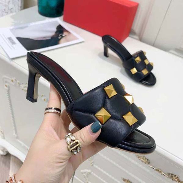 fashion slides sandals women shoes slide summer wide flat slipper thick flip flops home011 32, Black 
fashion slides sandals women shoes slide summer wide flat slipper thick flip flops home011 32, Black