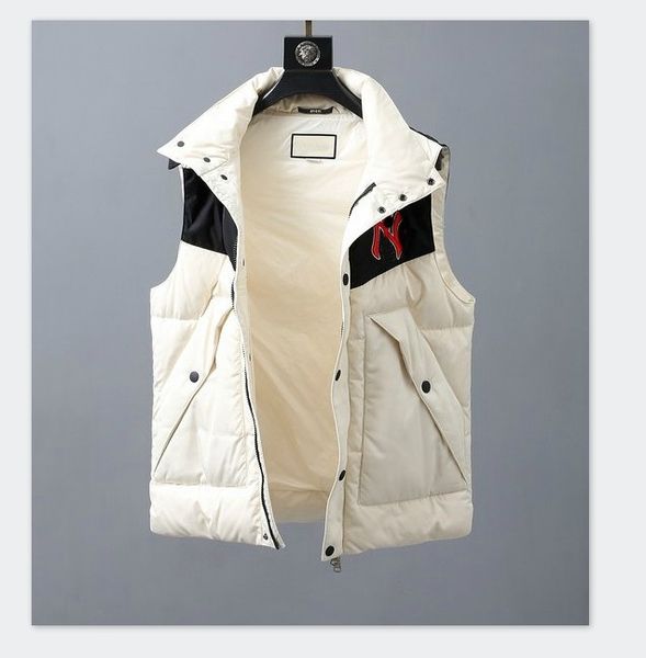 20fw men's vest autumn and winter models fashion letter printing warm design vest jacket men's jacket trend size m-3xl, Black;white
20fw men's vest autumn and winter models fashion letter printing warm design vest jacket men's jacket trend size m-3xl, Black;white