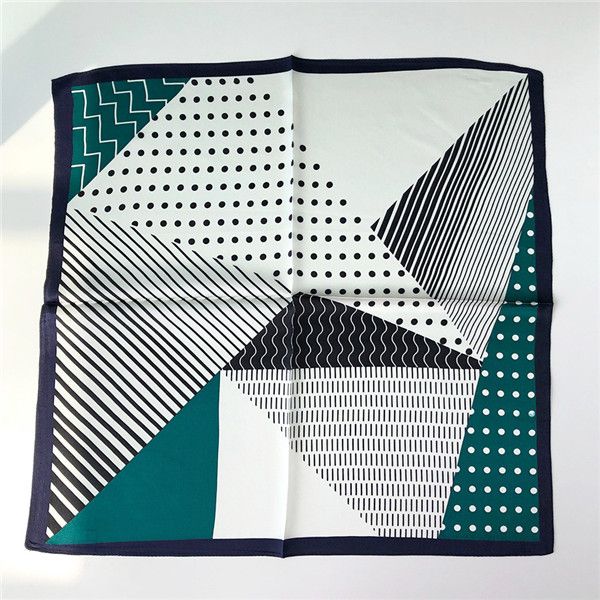 2021 new silk scarf silk crepe satin 53*53cm small square scarf with asymmetrical style and exquisite design, Blue;gray
2021 new silk scarf silk crepe satin 53*53cm small square scarf with asymmetrical style and exquisite design, Blue;gray